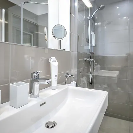 Moderna Family Friendly Hvar Town